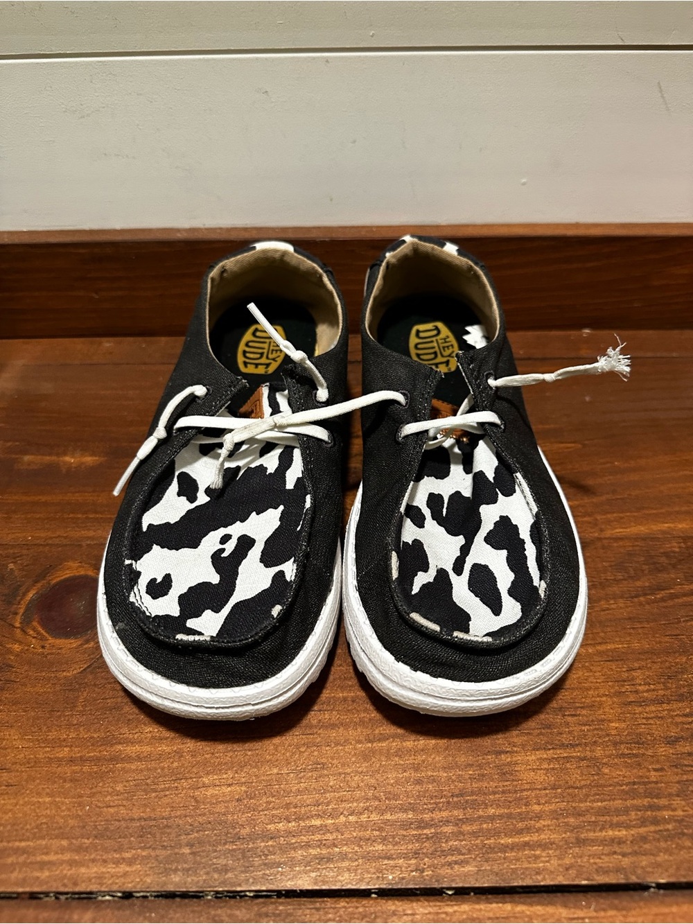 Kids Boys Girls Unisex Hey Dude Wendy Animal Cow Print Slip On Shoes Size J4